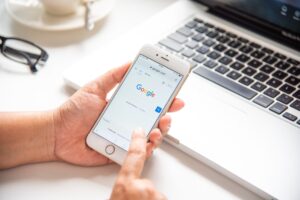 Dlaczego warto mieć odpowiednio zoptymalizowaną wizytówkę w Google Moja Firma?